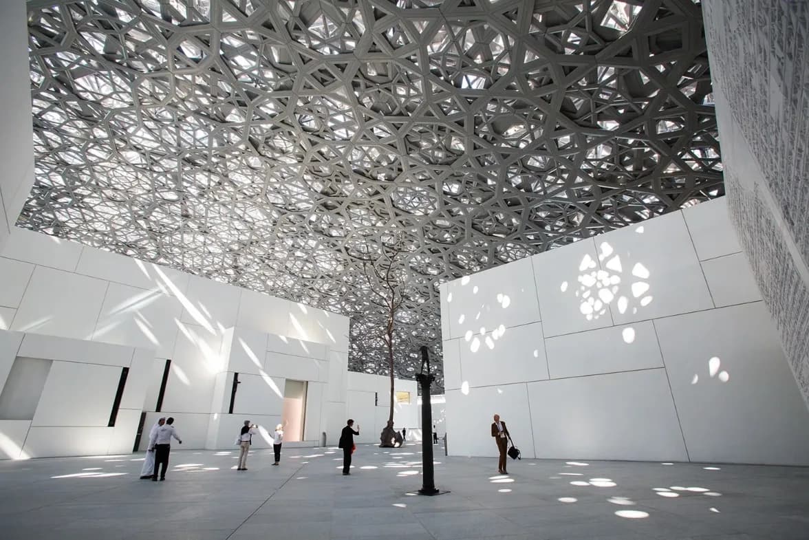 SeaWorld® + Louvre Abu Dhabi – Combo - Image 2