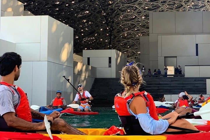 Guided Kayak Tour at Louvre Abu Dhabi - Image 4