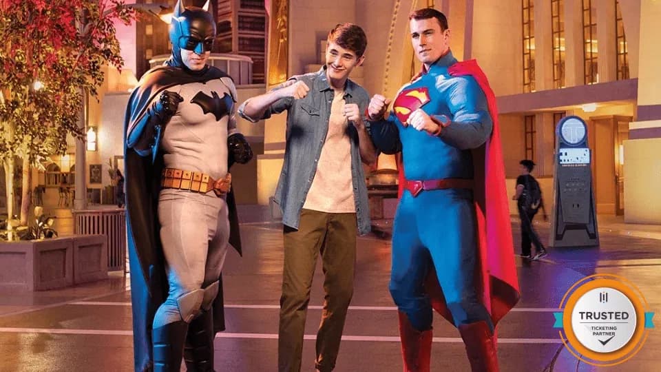 Warner Bros. World™, Abu Dhabi with free shuttle bus - Image 1